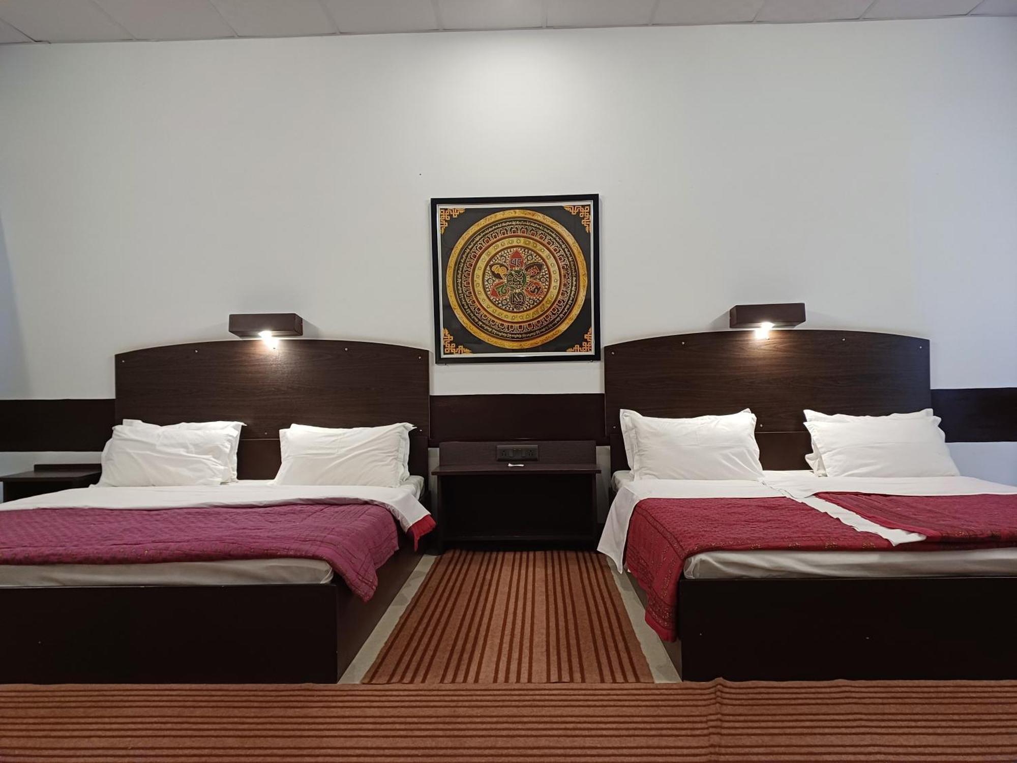 Shivir Aranya - Wilderness Resort Алвар Екстериор снимка