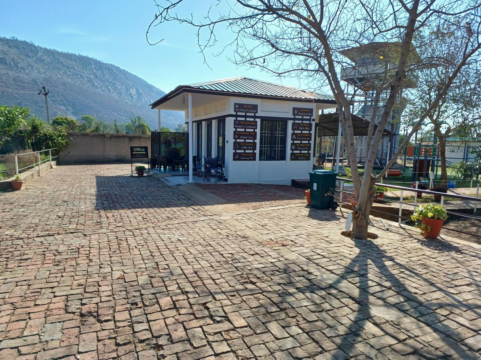 Shivir Aranya - Wilderness Resort Алвар Екстериор снимка